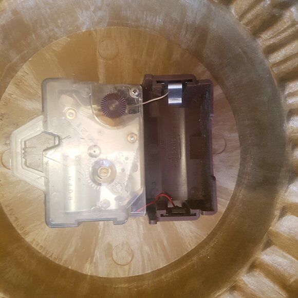 Vintage Mid-Century Starburst Wall Clock MCMLXIX by Syroco - Picture 14 of 16